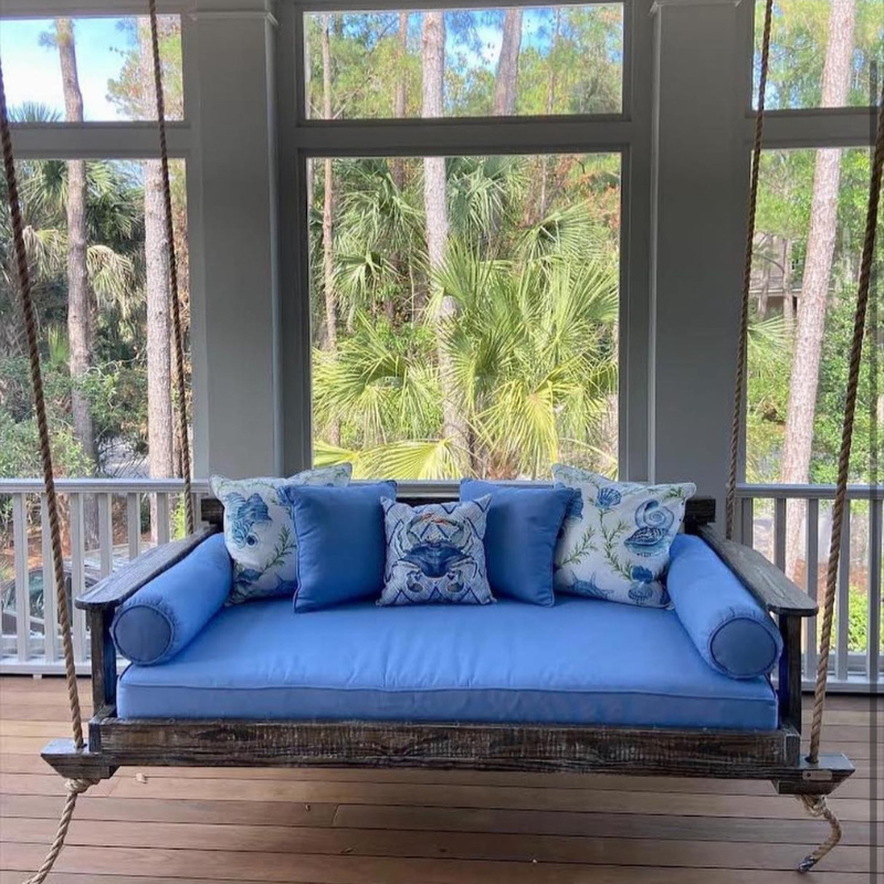 Noah Swing Bed